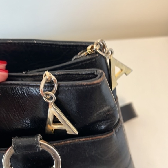 Vintage Etienne Aigner black leather purse - Picture 10 of 15